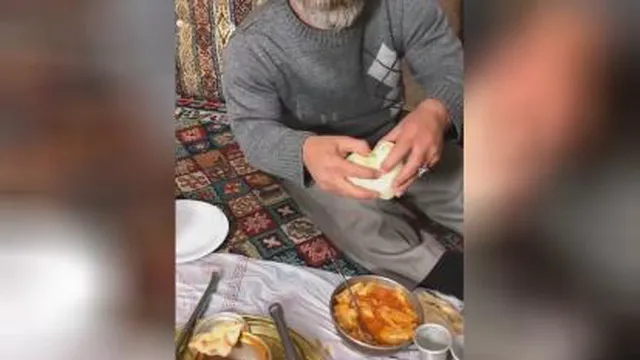 دیدنیها : کافه رستوران کوتاه قامتان