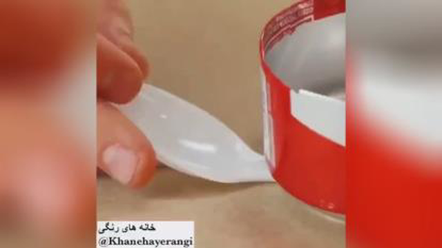 خیلی ساده اما خلاقانه میتونید با دورریز ترین ها جاشمعی بسازید👌😍😍😍 ┈••✾•�