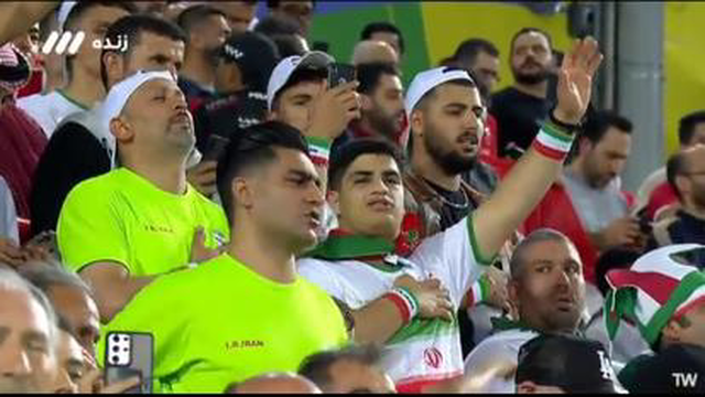 🎥 سرود ملی ایران در ورزشگاه نواخته شد ✅ «اخبار ورزشی» را از این کانال دنبال کن