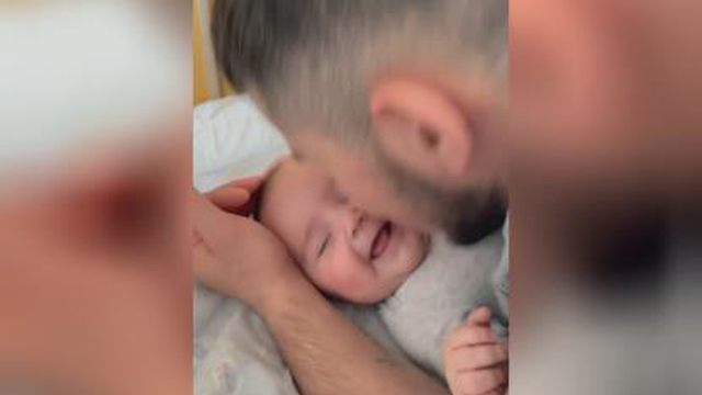 آرزو میکنم آن قدر سیر بخندی که ندانی غم چیست..😉🦋💞