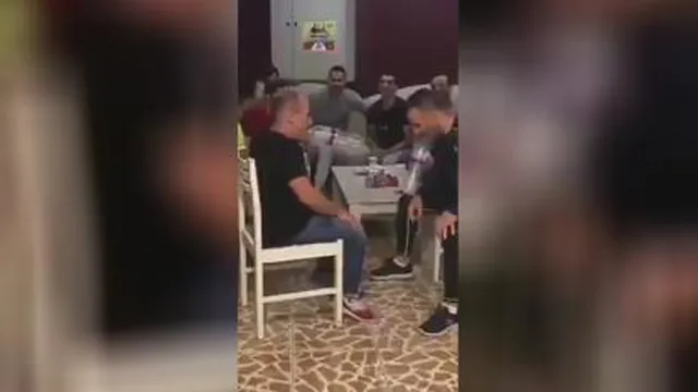 خندان خندان