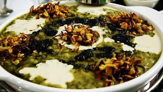 طرز تهیه آش رشته
