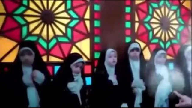 سرود سلام فرمانده در تمام نقاط دنیا