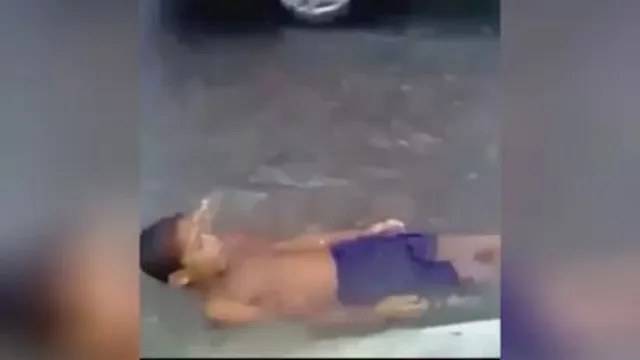 موج های آبی بچهای قدیم😂