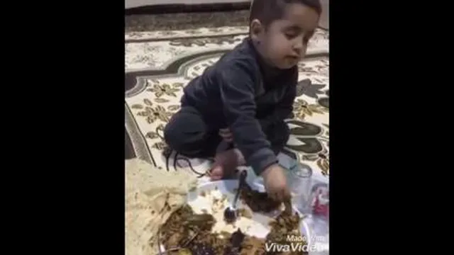 سحری خوردن بچه ها