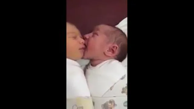 نی نی رو ببین 😍😍❤️😍 😍❤️😍😍❤️