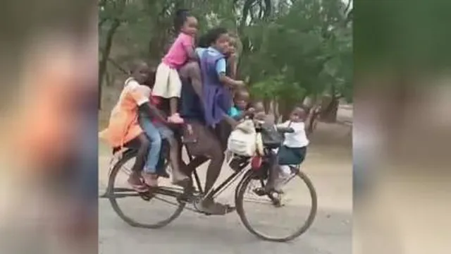 نگو دوچرخه، بگو سرویس مدرسه