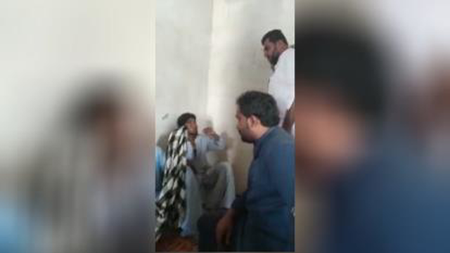 چه کتکی میزنه