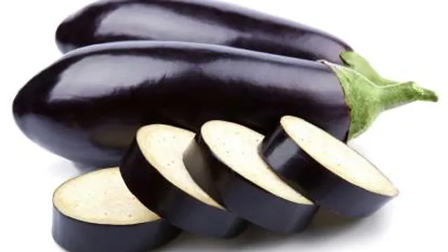تزئیین سفره با بادمجون