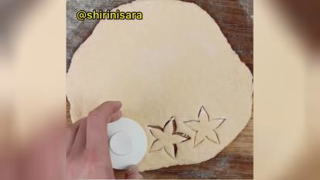 طرز تهیه شیرینی ستاره ایی،راحت و خوشمزه 😋