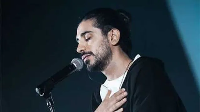 دانلود آهنگ جدید ( دلی ) عشق تموم ماجراست از کسری زاهدی، ،،،،رایگان دانلود کن