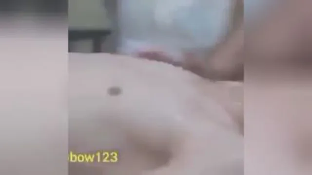 لحظه ای سکرات الموت با تلاوت زیبا و پرسوز 👇