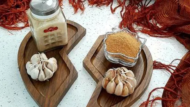 طرز تهیه پودر سیر خانگی