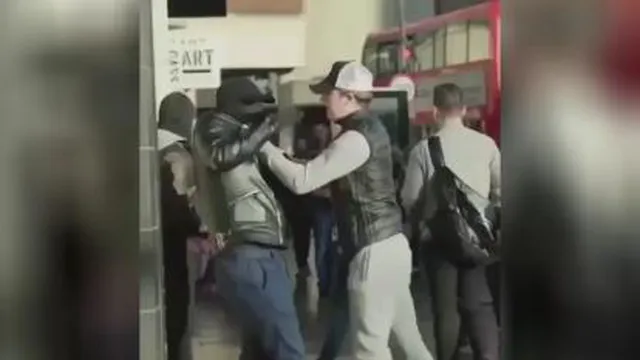 نبینی از دستت رفته 😂😂😂