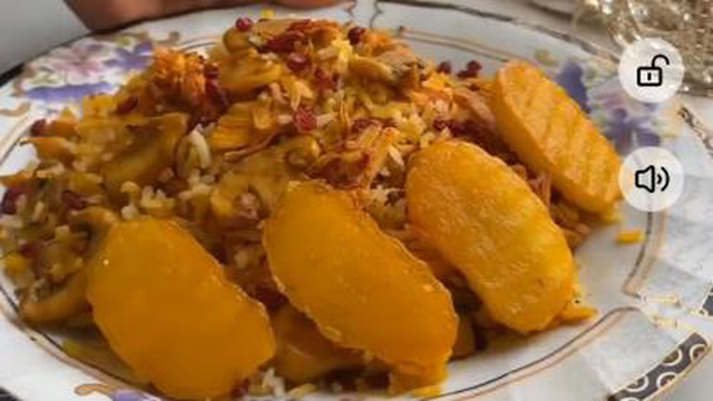 قارچ پلو یه غذای متفاوت و خوشمزه حتما عاشقش میشید😍