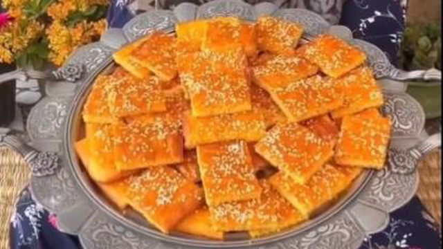 نان قندی بسیار خوشمزه😍