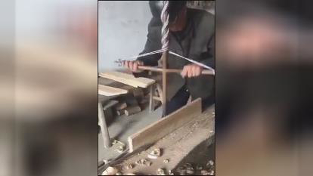 گوناگون و متفاوت