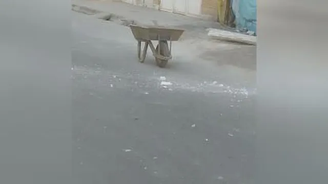 پرت کردن یخ