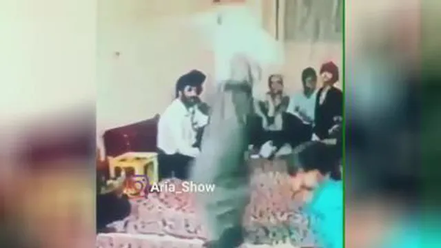 زیرخاکی اوردم واستون😂😂