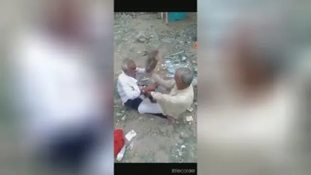 دعوا دوتای پیرمرد