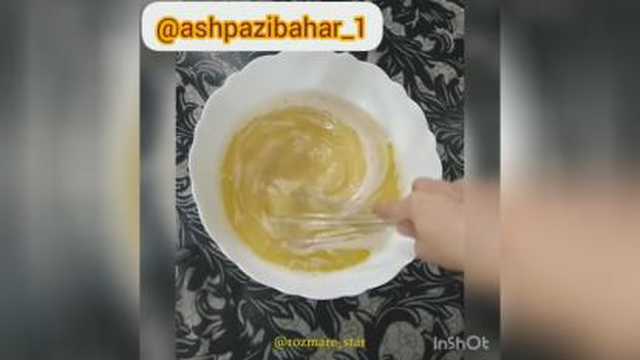 آموزش کیک زعفرانی با سس