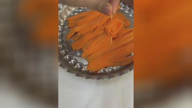 مربای هویج به شکل گل رز