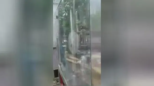 دستگاه بسته بندی مایعات دستگاه پرکن تری بلوک مخصوص نوشیدنی گازدار