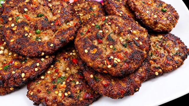 Mouthwatering Afghan Chapli Kabab Recipe چپلی کباب بی نظیر