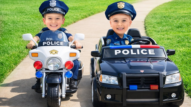 Sidewalk Cops with Mike and Alex - The Littering boy
