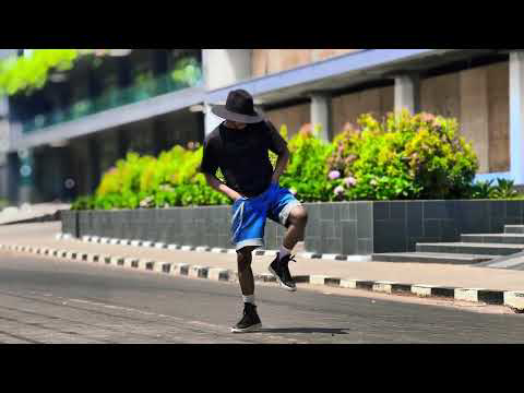 Stilldree Snoopdogg Clean old school C walk on streets