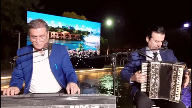 رحیم شهریاری و رضا رضوی - پروانه باز آی