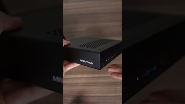 جعبه‌گشایی و بررسی مینی‌پی‌سی ورک‌استیشن Minisforum MS A2