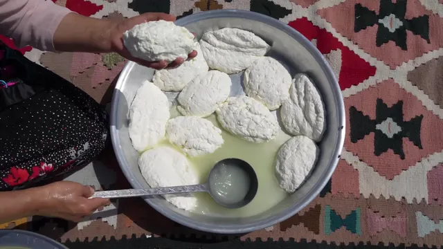Nomadic Life in IRAN | Milking Cows, Making Fresh Cheese & Baking Bread