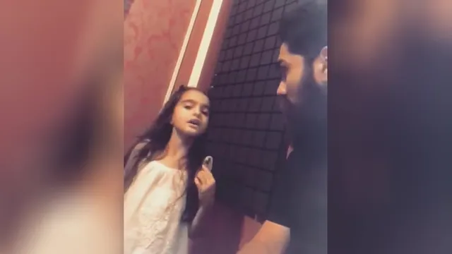 نمایش زنده علی زندوکیلی