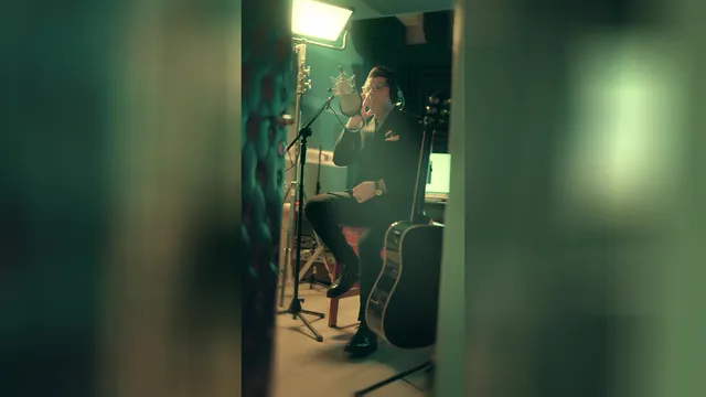 حجت اشرف‌زاده - وطن (فری استایل)