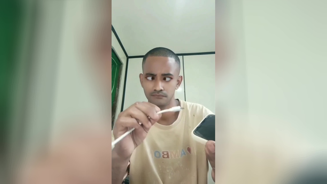خندهلو
