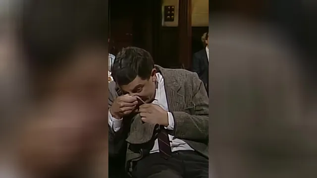 Something SMELLS HERE! mrbean britishcomedy britishsitcom shorts