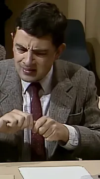 MR BEAN NEEDS ALL THE HELP FOR THE EXAM mrbeancartoons animation britishcomed
