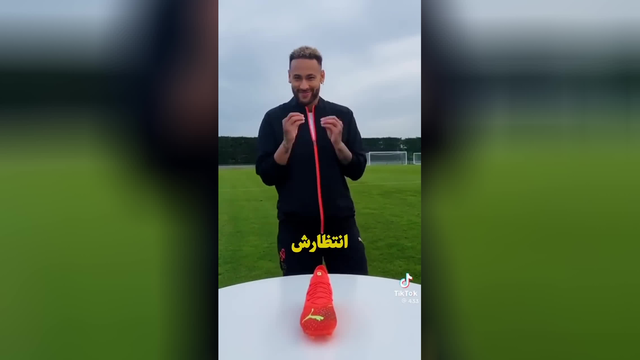 رونالدینیو 5 تا از از بهترین بازیکنان فوتبال از نظر خودش رو انتخاب کرد!😯