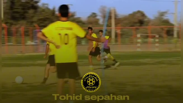 آکادمی فوتبال اصفهان