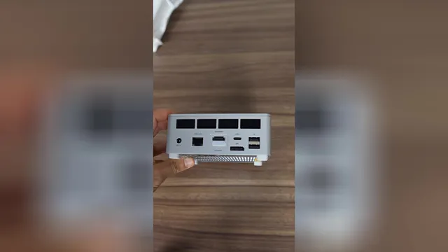 Unboxing Minisforum X1 Lite Mini PC