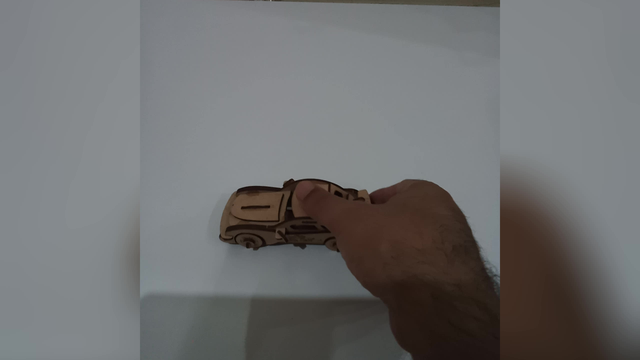 اسباب بازی چوبی و ماکت ماشین مسابقه