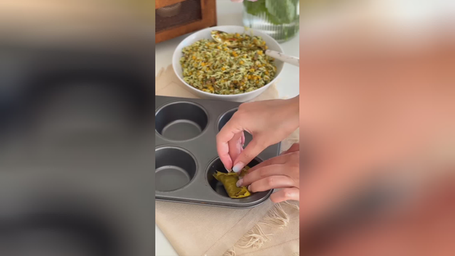 دلمه برگ مو با2مدل پیچیدن و4مدل چاشنی