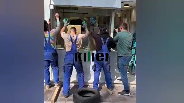 اجرا و نصب شیشه ضدگلوله ویترین طلافروشی- ترکیب ظرافت و امنیت با کیلیت