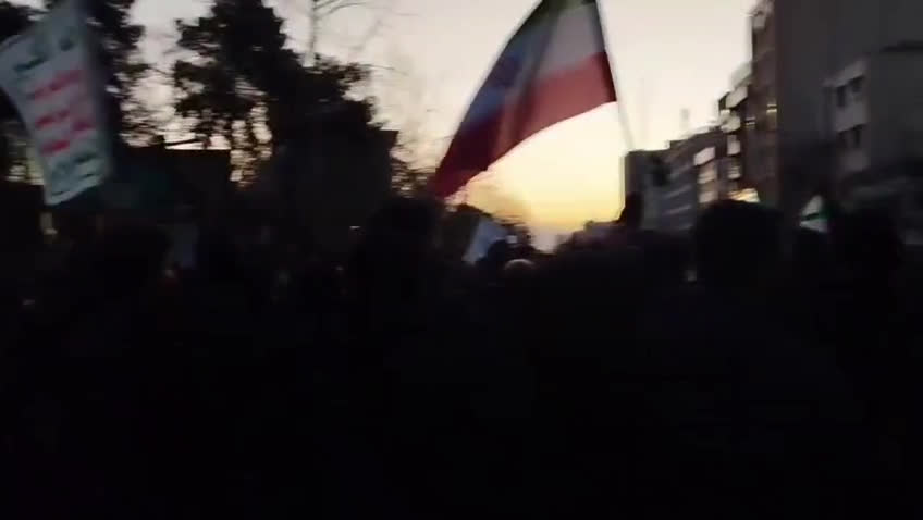 درخواست مردم از قوای مسلح کشور