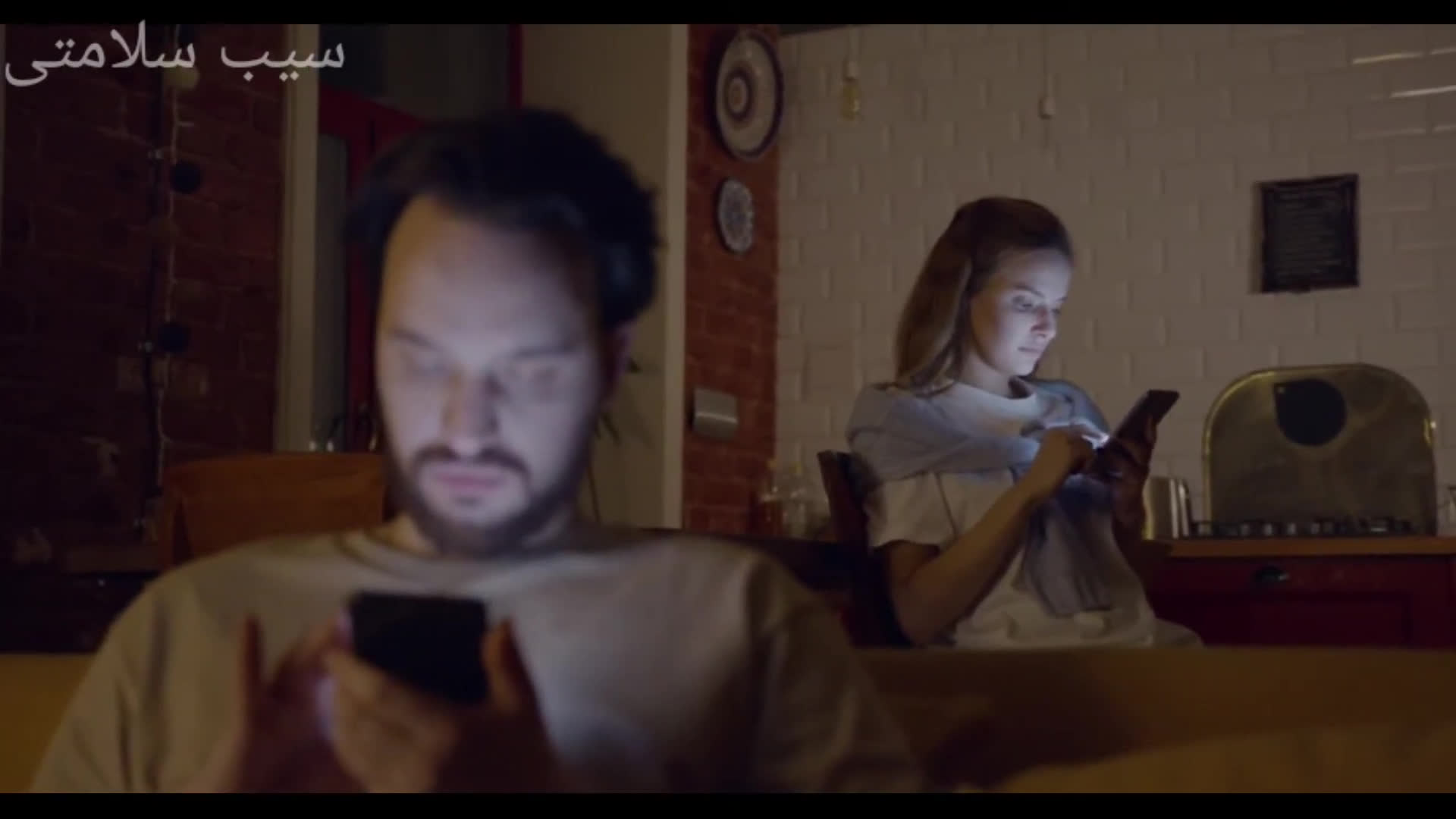 ۶ نشانه از علاقه‌مندی یک فرد به شما