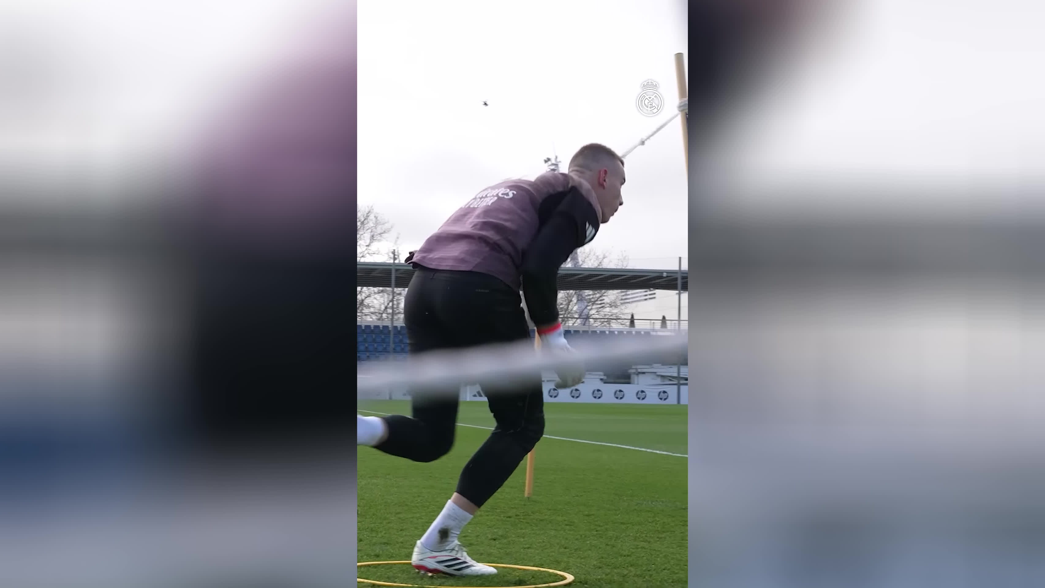 ⚡💨 Keeper cam! 🧤 realmadrid goalkeeper training