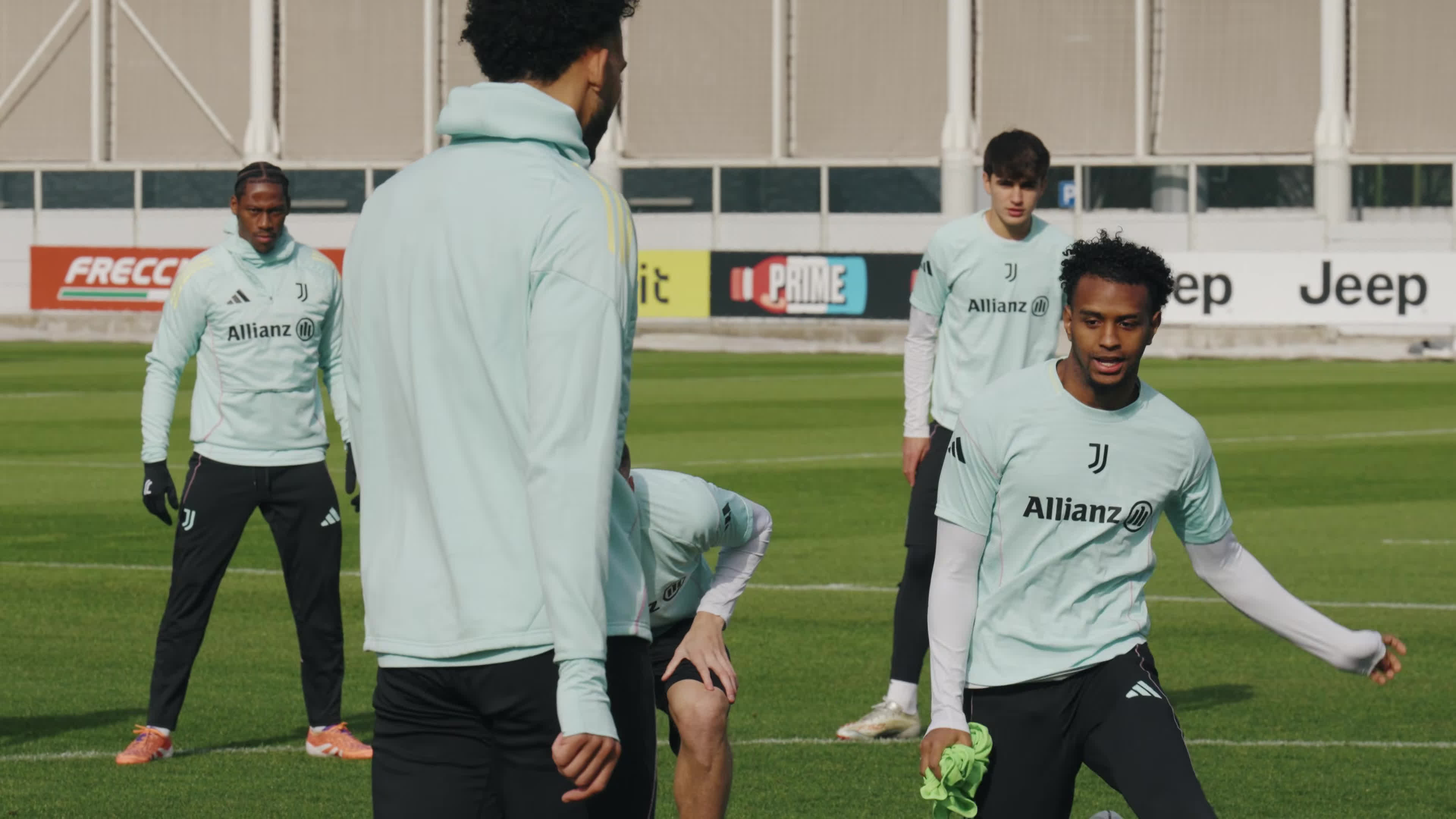 Inside Training: watch BOGA & HOLM’s First Session with Juventus ⚪⚫