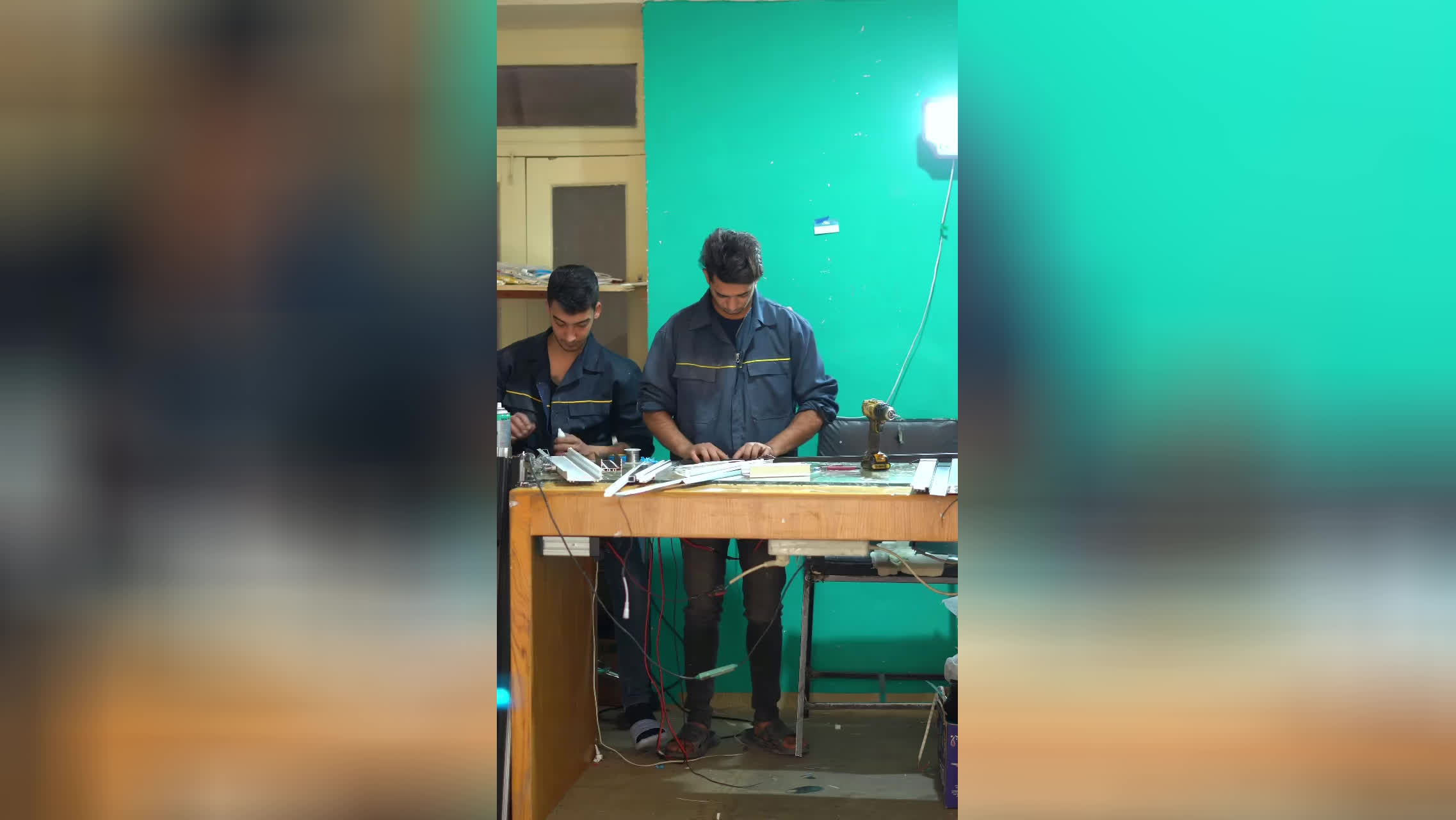 تولید لاین لایت با حضور جناب مهندس هادی محمدی