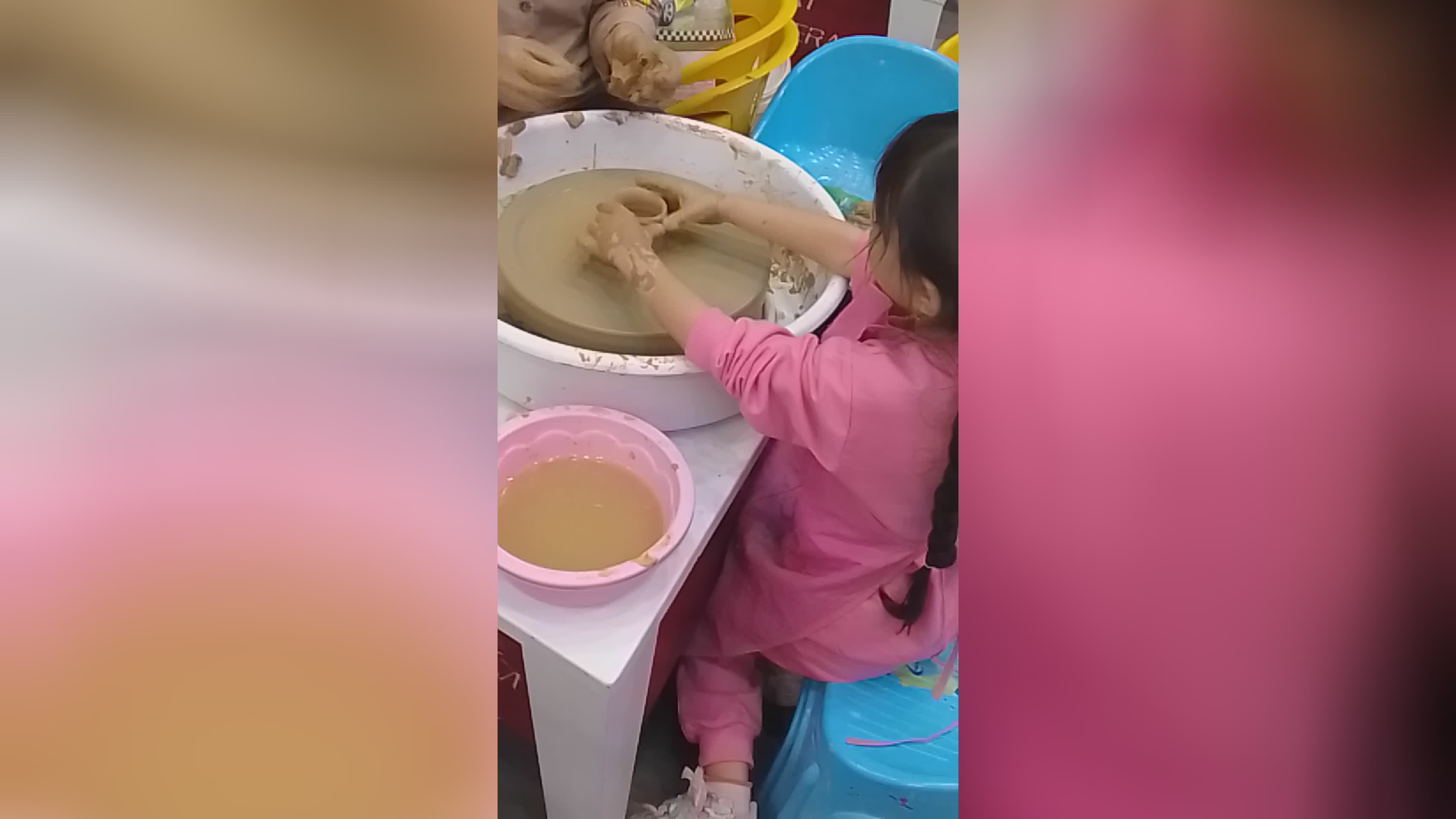 سفالگری لنا جان